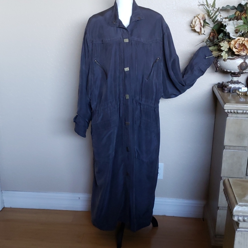 Brooks Men's Vintage Silk Coat, size XL